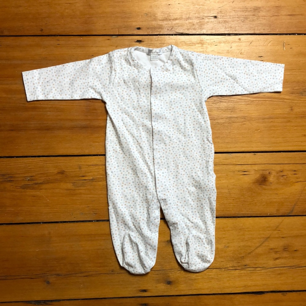 NWOT kissy Kissy Star Footie